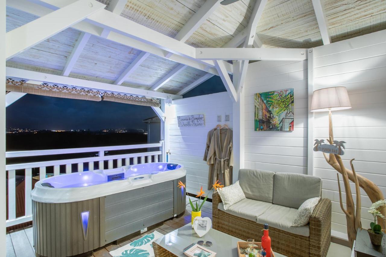 Bungalow Vanille Pacane - Vue Mer Avec Spa Prive Les Trois-Ilets Exterior foto