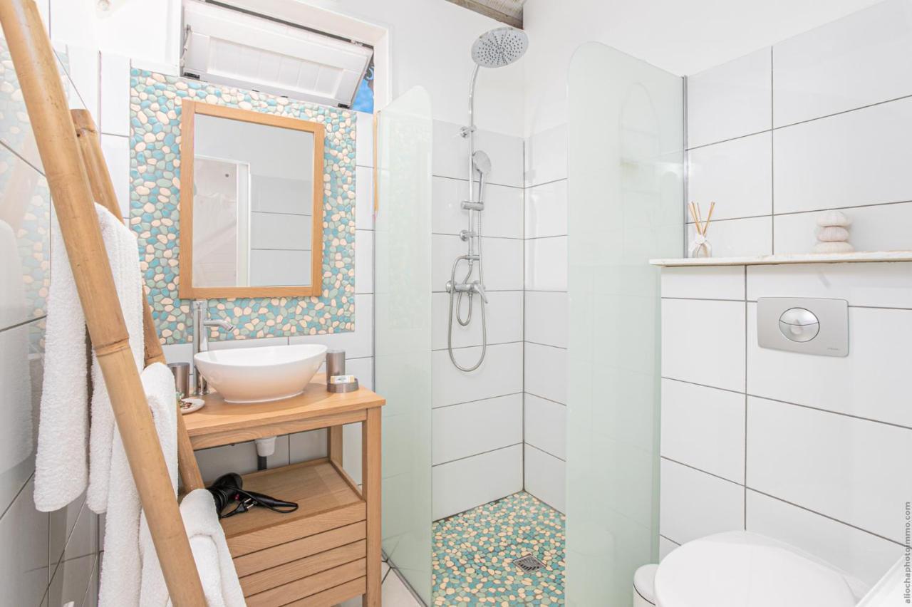 Bungalow Vanille Pacane - Vue Mer Avec Spa Prive Les Trois-Ilets Exterior foto