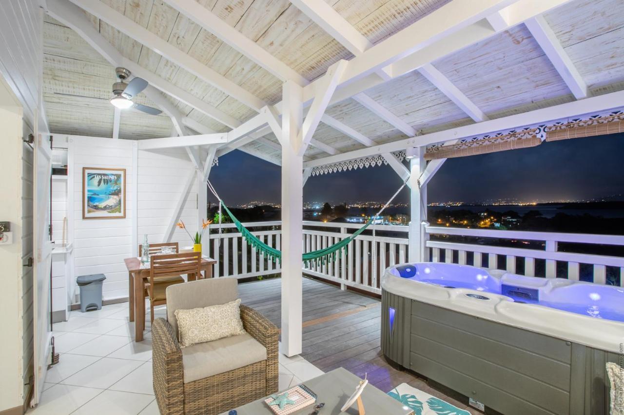 Bungalow Vanille Pacane - Vue Mer Avec Spa Prive Les Trois-Ilets Exterior foto