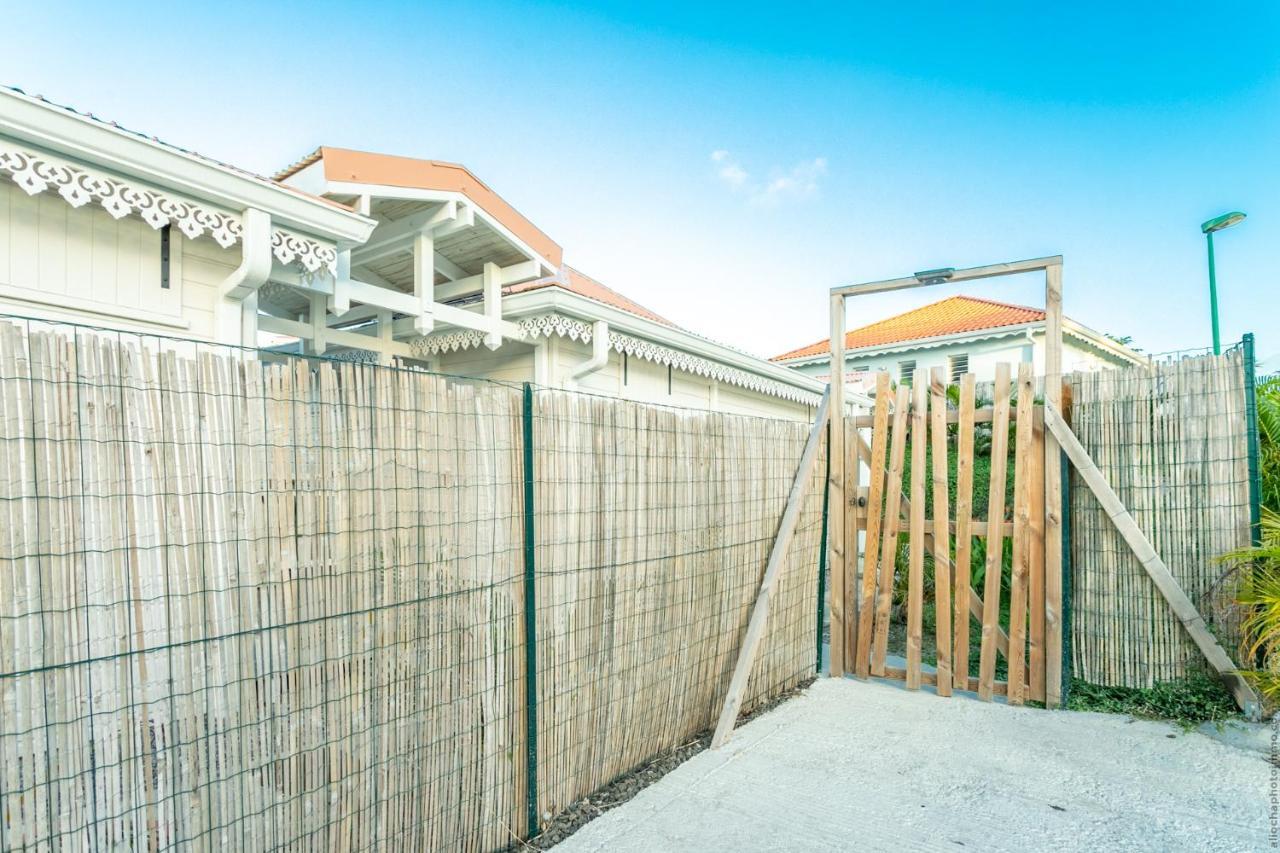 Bungalow Vanille Pacane - Vue Mer Avec Spa Prive Les Trois-Ilets Exterior foto