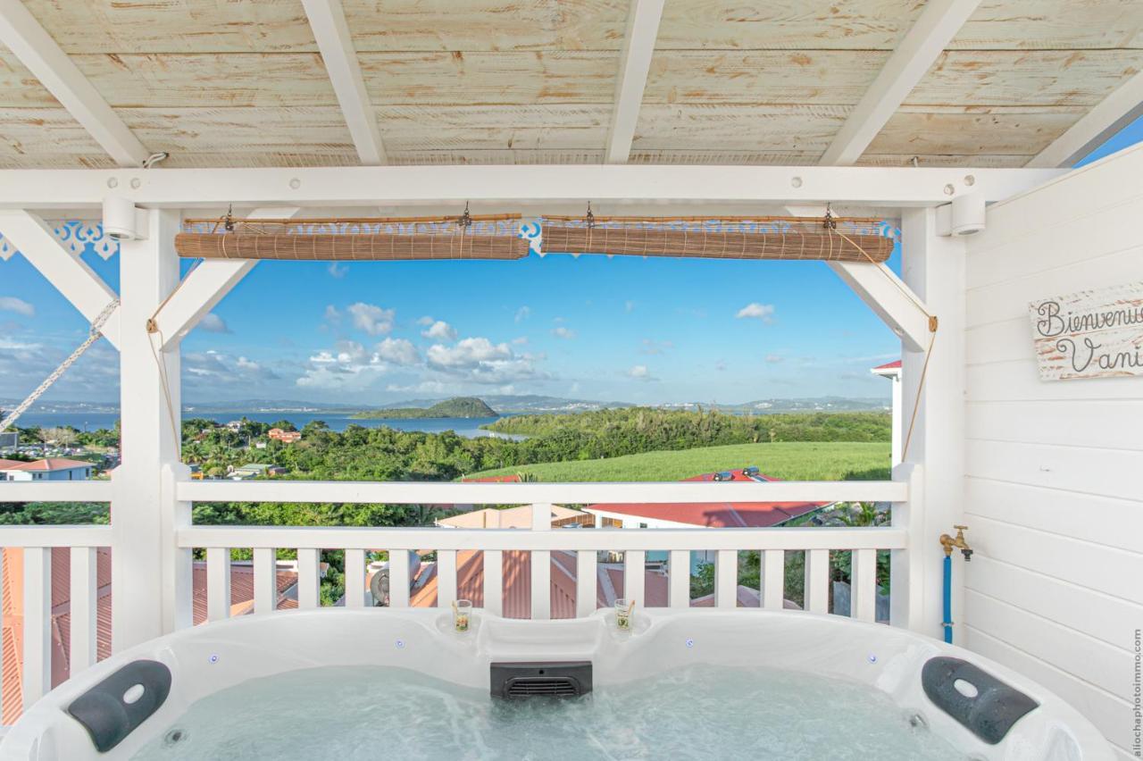 Bungalow Vanille Pacane - Vue Mer Avec Spa Prive Les Trois-Ilets Exterior foto