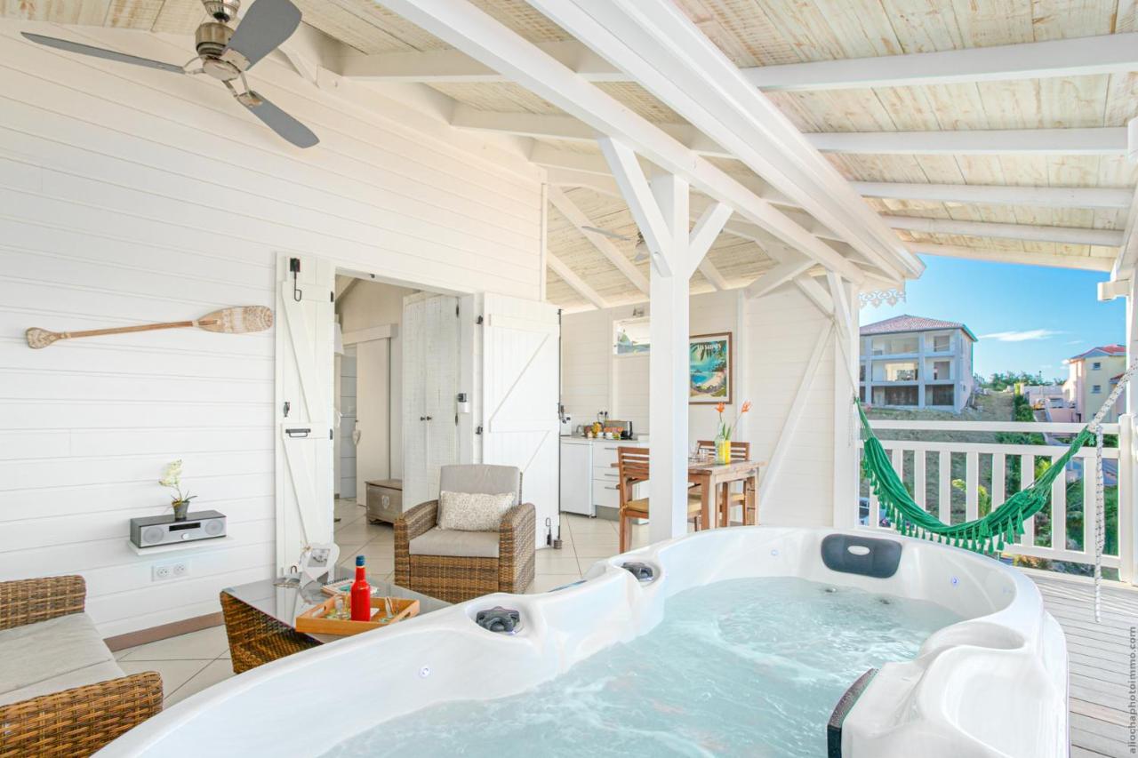 Bungalow Vanille Pacane - Vue Mer Avec Spa Prive Les Trois-Ilets Exterior foto