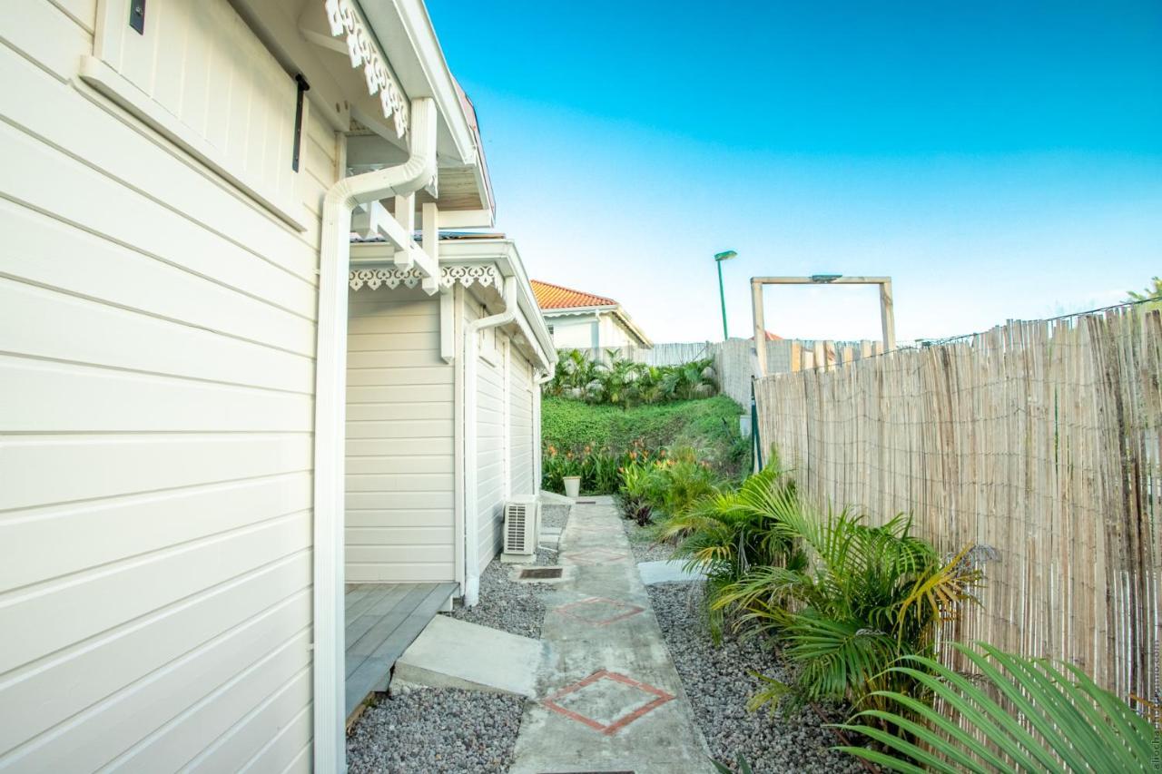 Bungalow Vanille Pacane - Vue Mer Avec Spa Prive Les Trois-Ilets Exterior foto